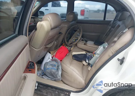 1999 Buick Park Avenue Ultra from USA, damaged, VIN 1G4CU5213X4620764